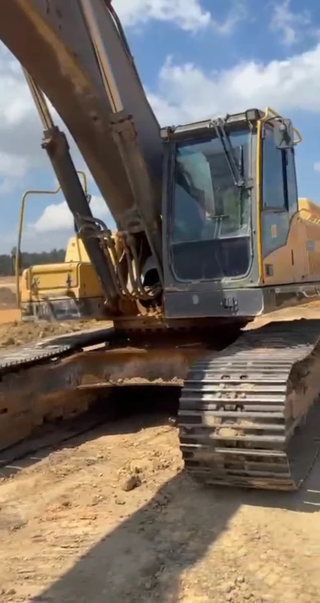 Volvo | Excavator | EC480DL | 2016 | Used | EV133 - Image 12