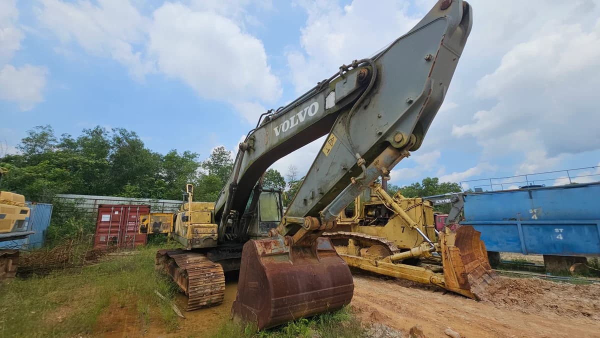Volvo Excavator EC480DL EV116 | Used Heavy Equipment - Image 4