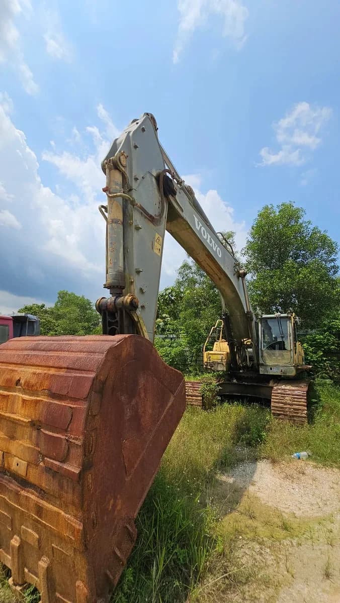 Volvo Excavator EC480DL EV108 | Used Heavy Equipment - Image 9