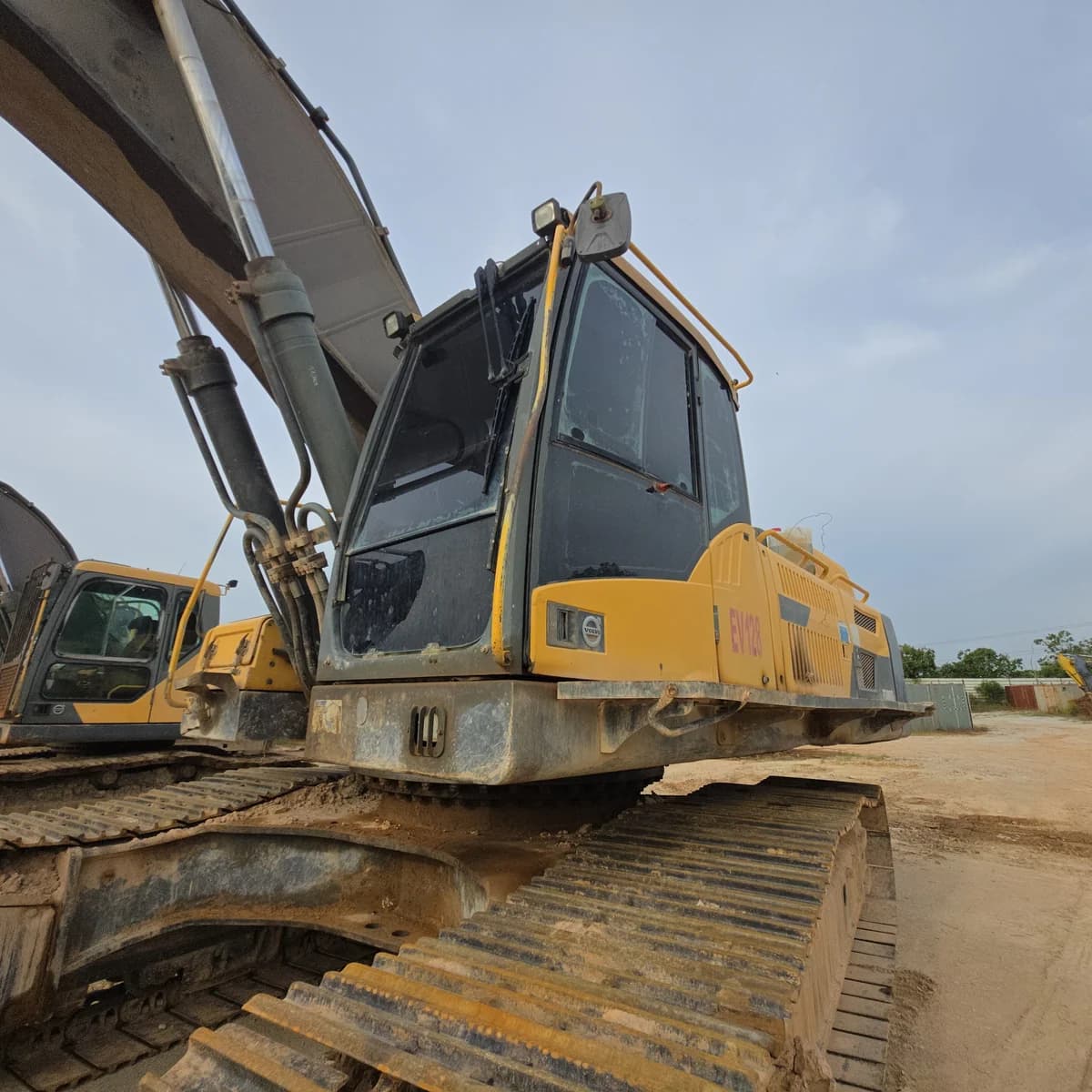 Volvo | Excavator | EC480DL | 2016 | Used | EV128 - Image 21