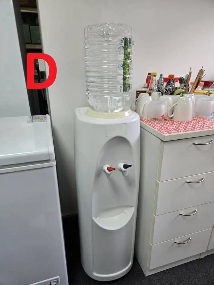 Complete Office Clearance: Desks, Chairs, Shelving, Appliances & More Part B - Image 14