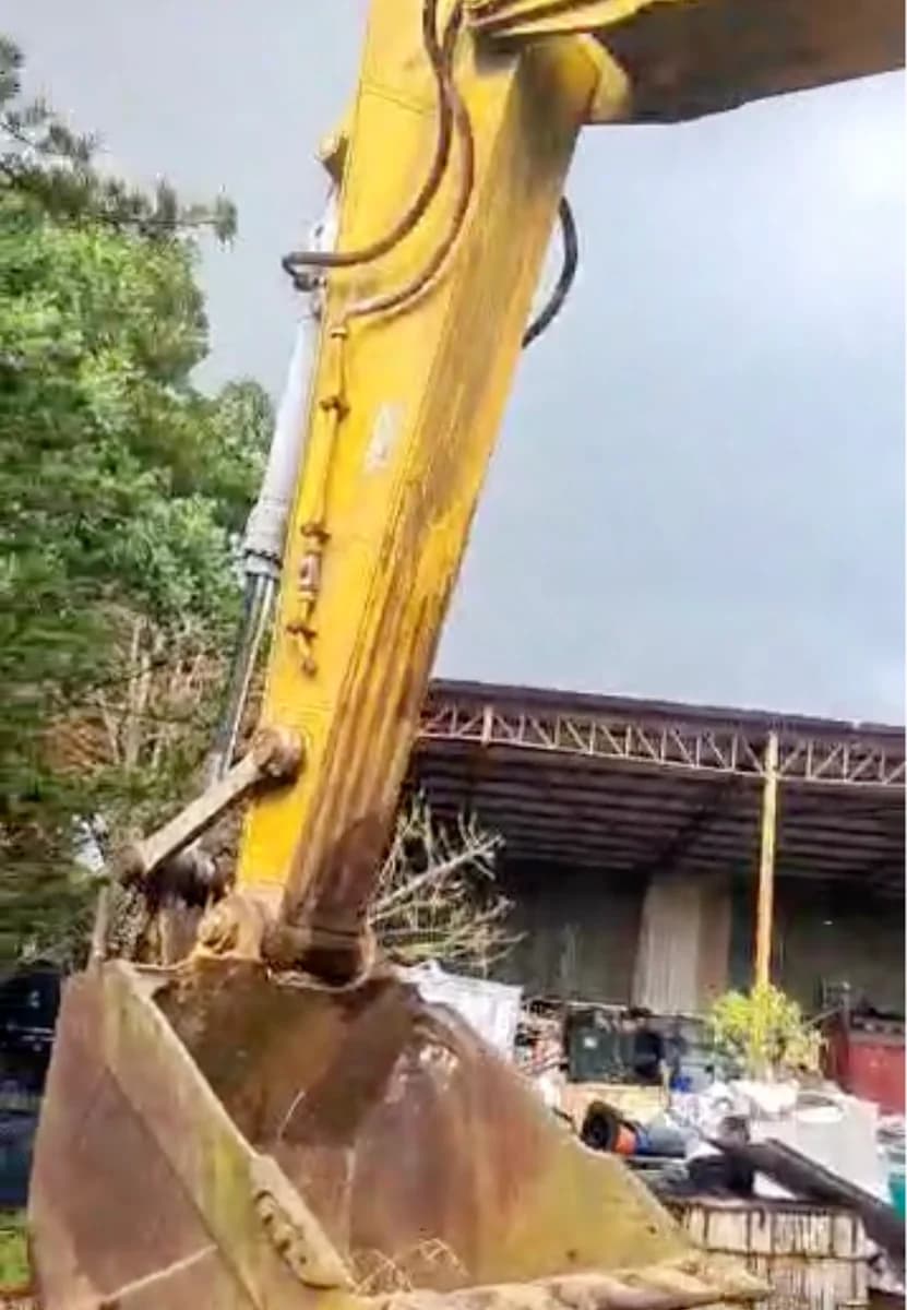 XCMG | Excavator | XE370C 2012/XE335C 2013 | Used | - Image 9