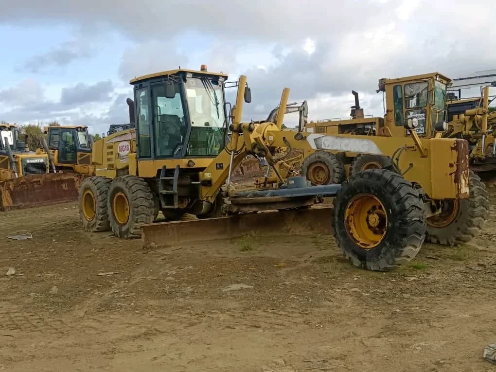XCMG | Motor Grader | GR215 | 2017 | Used | MG18 - Image 5