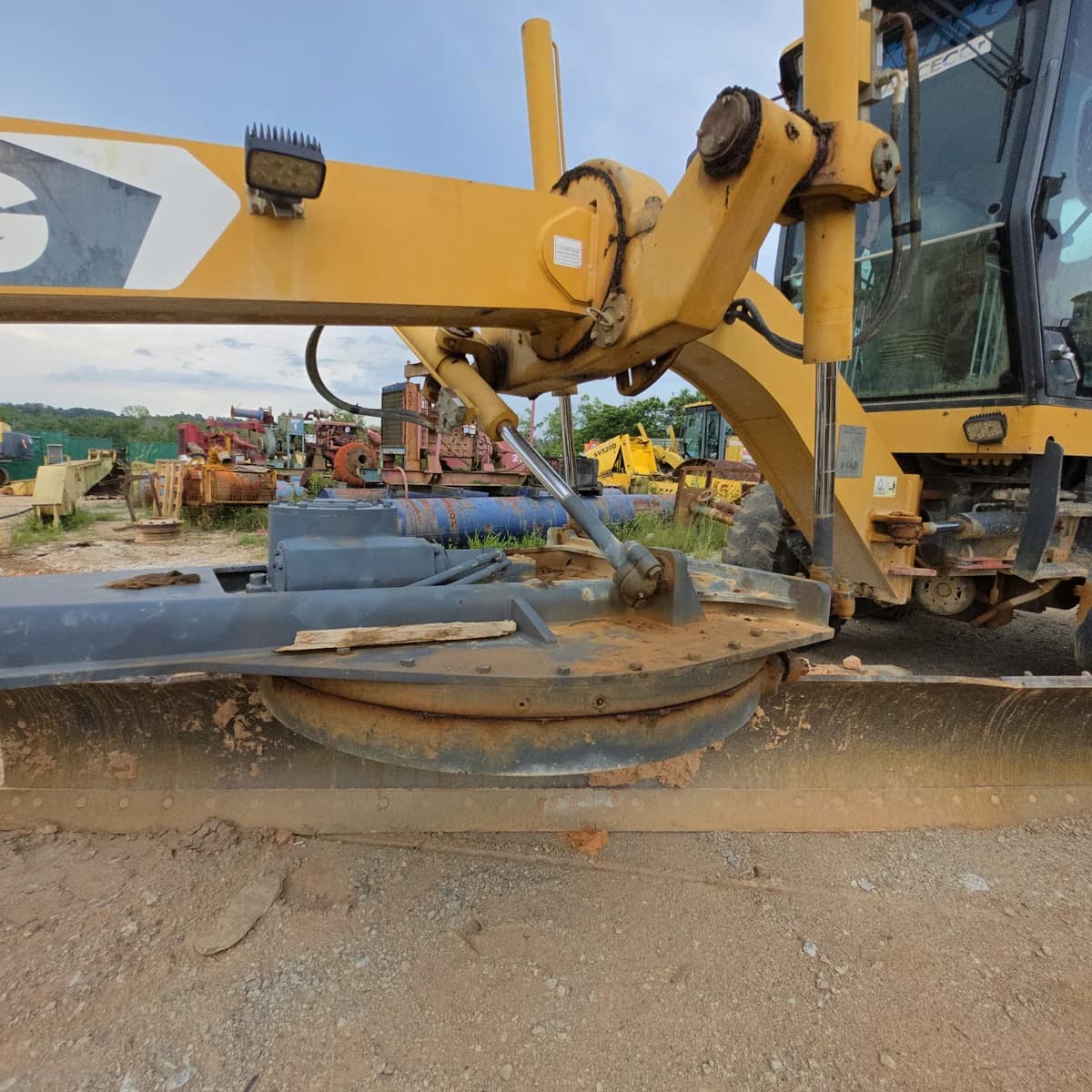 XCMG | Motor Grader | GR215 | 2017 | Used | MG17