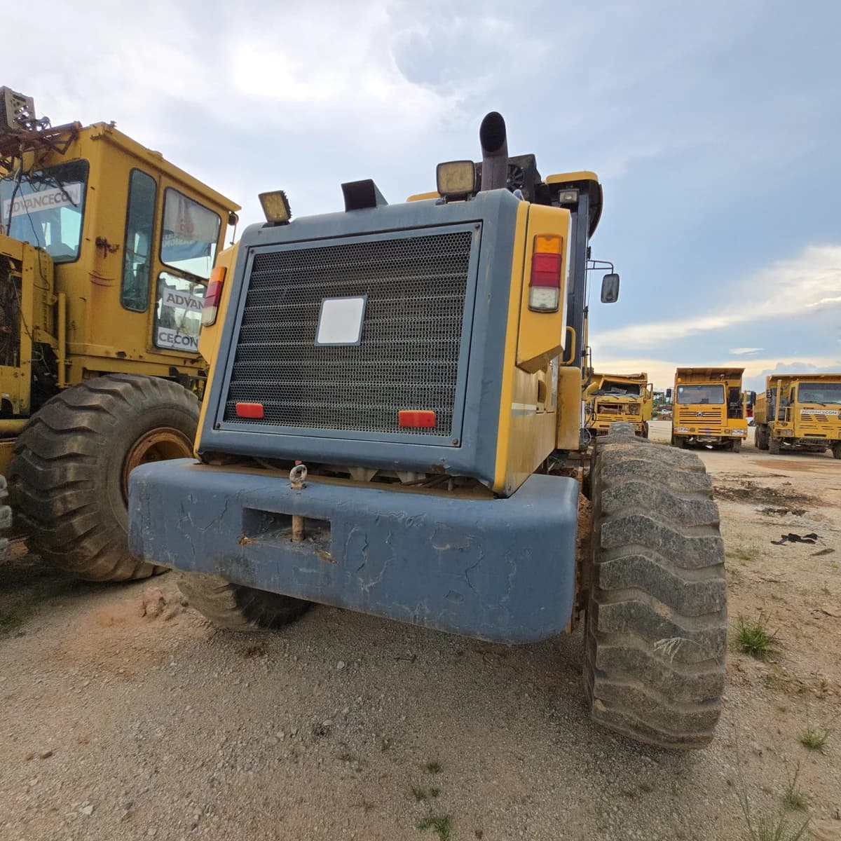 XCMG | Motor Grader | GR215 | 2017 | Used | MG17 - Image 11